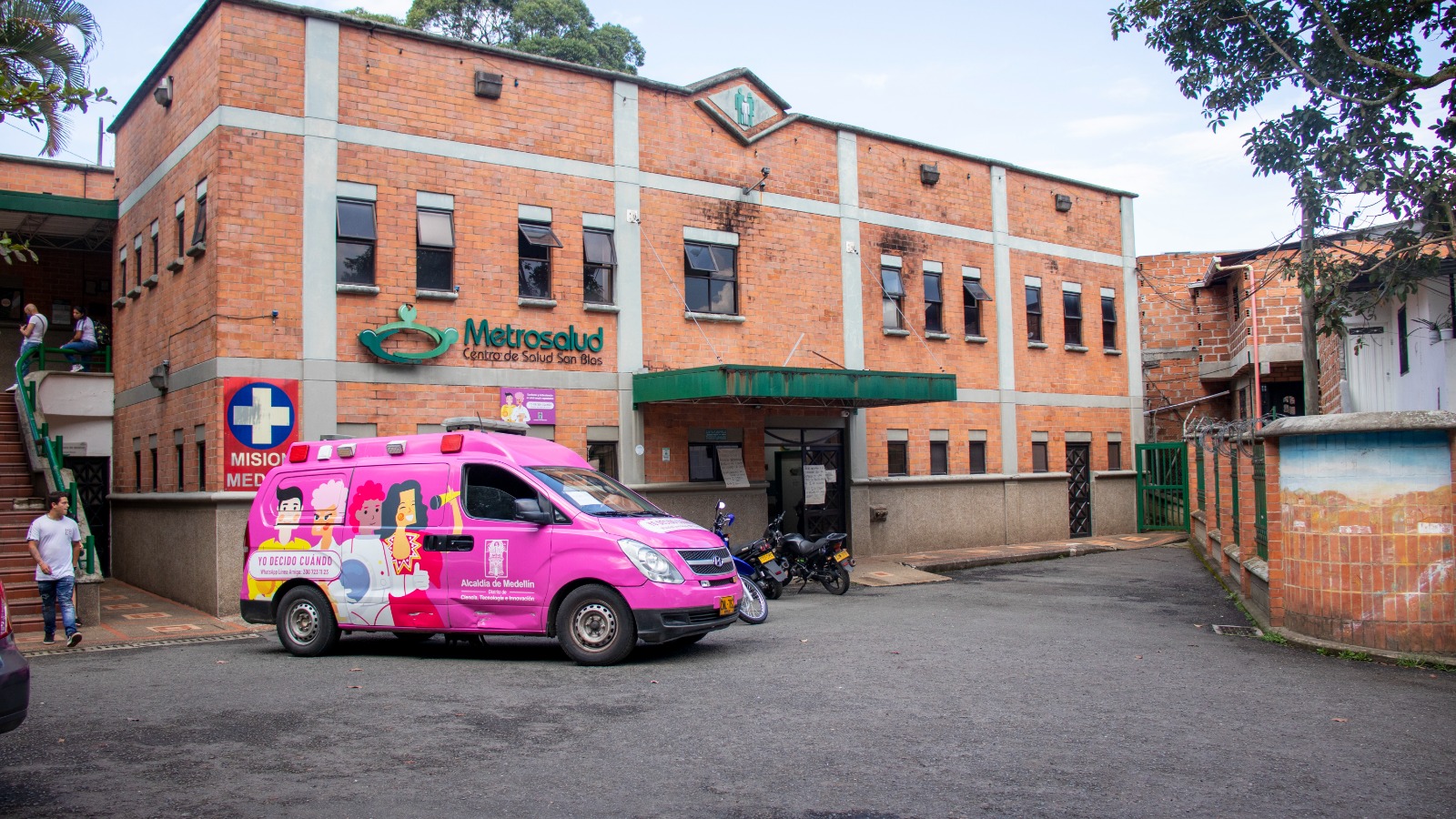 Suspenderán el servicio en tres centros de atención de Metrosalud en Medellín