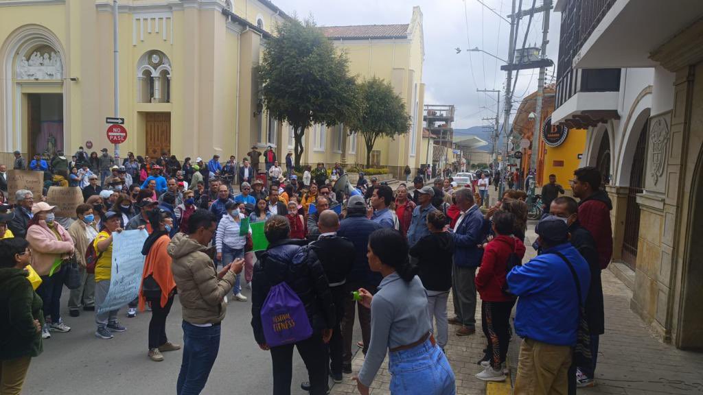 Protestas en Cajicá (Cundinamarca) por crisis en el suministro de agua