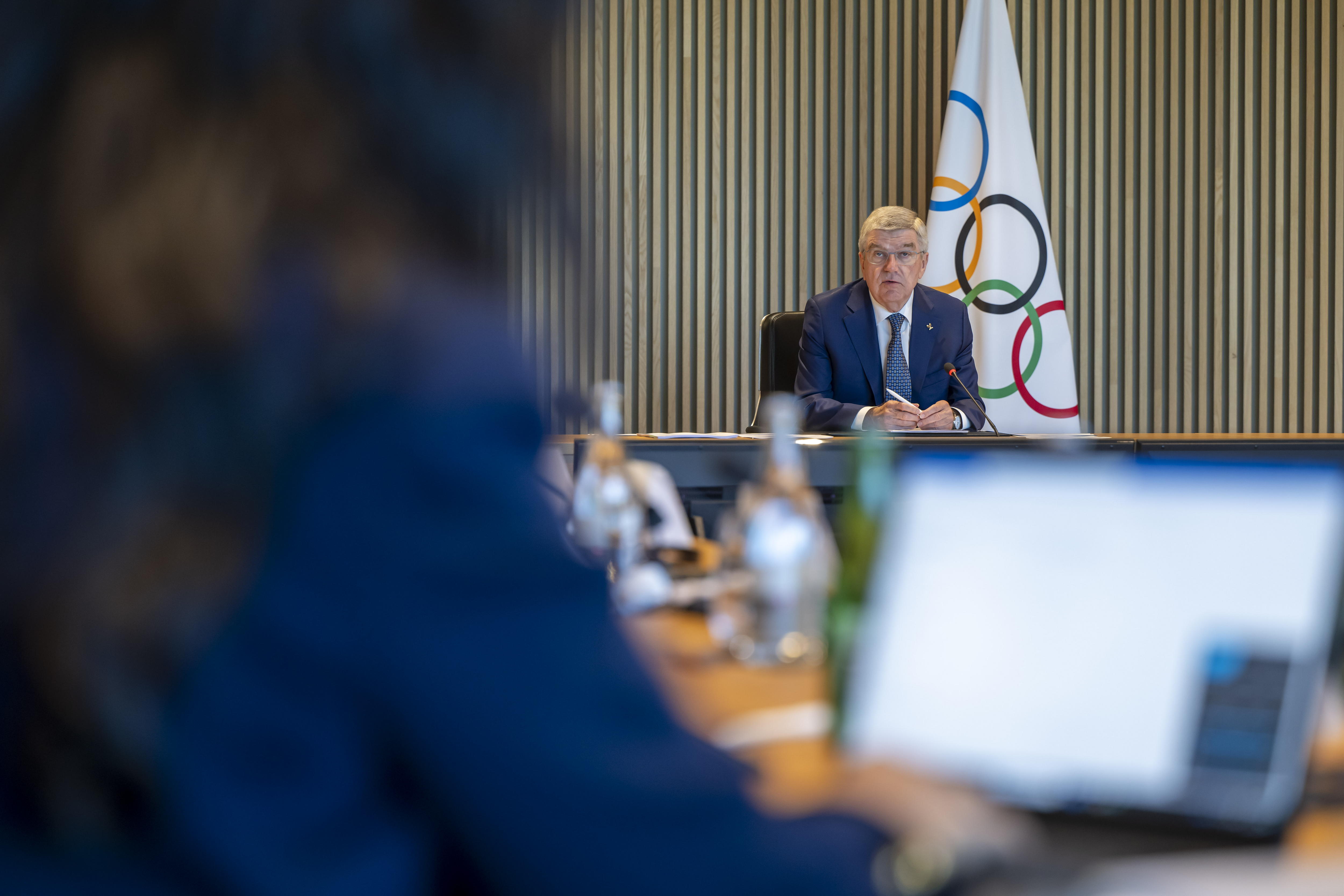 Sistema de IA moderará acoso en redes sociales contra atletas durante París 2024