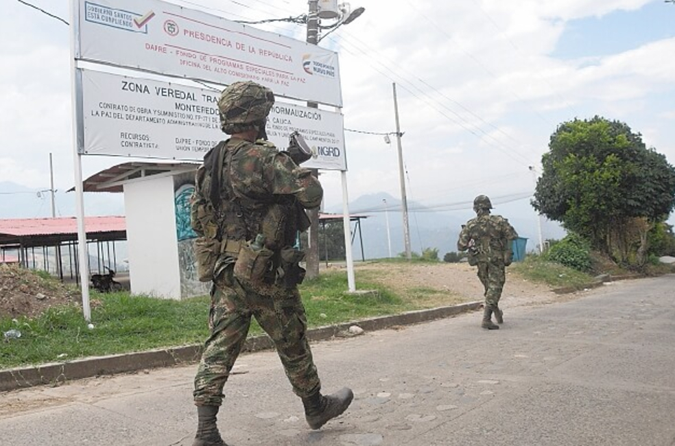 Un batallón del Ejército y la Policía vigilan constantemente el espacio de reincorporación.