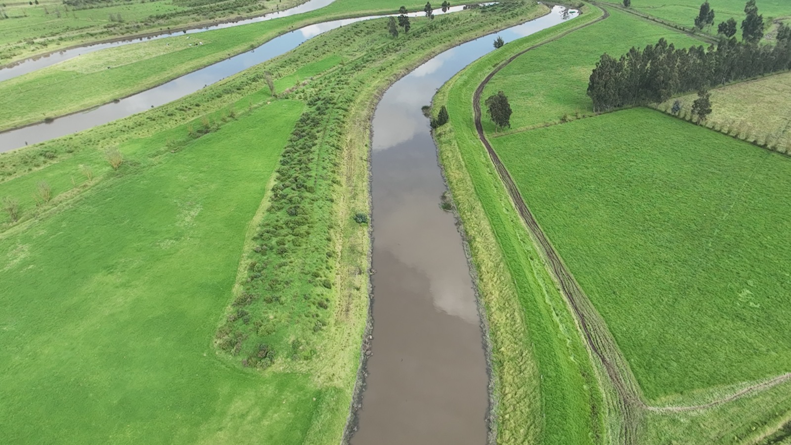 Río Bogotá recibirá millonaria inversión para restaurar una de sus cuencas