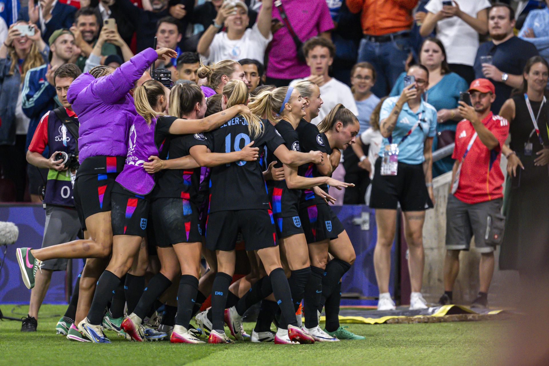 Inglaterra le remontó a Italia en un final épico y está en la final de la Eurocopa