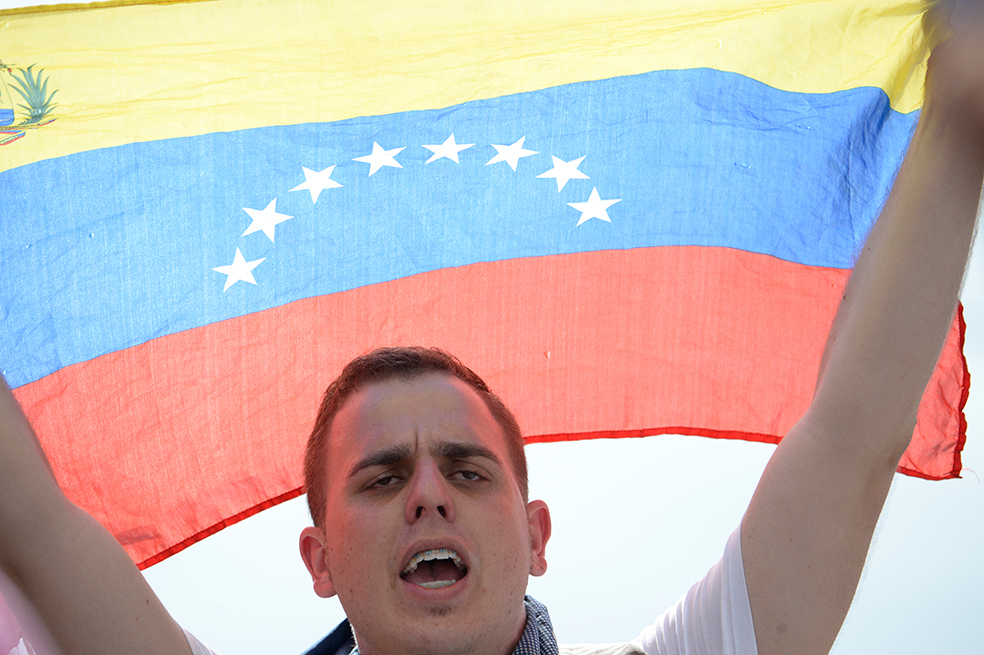 Oposición venezolana denuncia detención «arbitraria» de dos de sus dirigentes