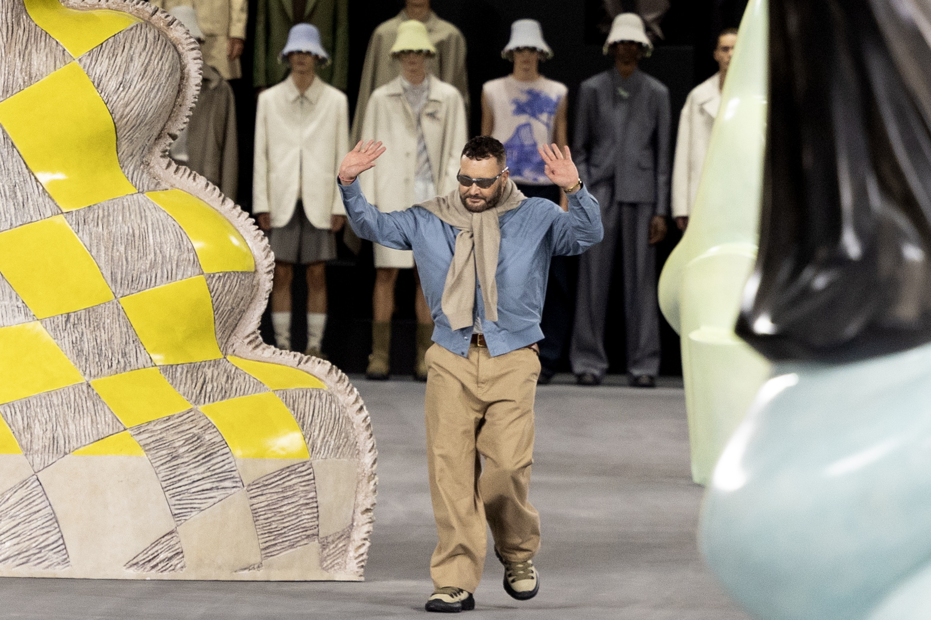 Kim Jones dejó su cargo como director artístico de Fendi
