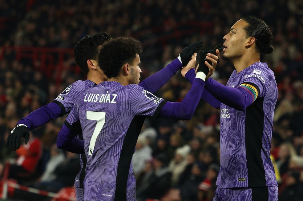 Los jugadores de Liverpool celebran su triunfo de este miércoles.