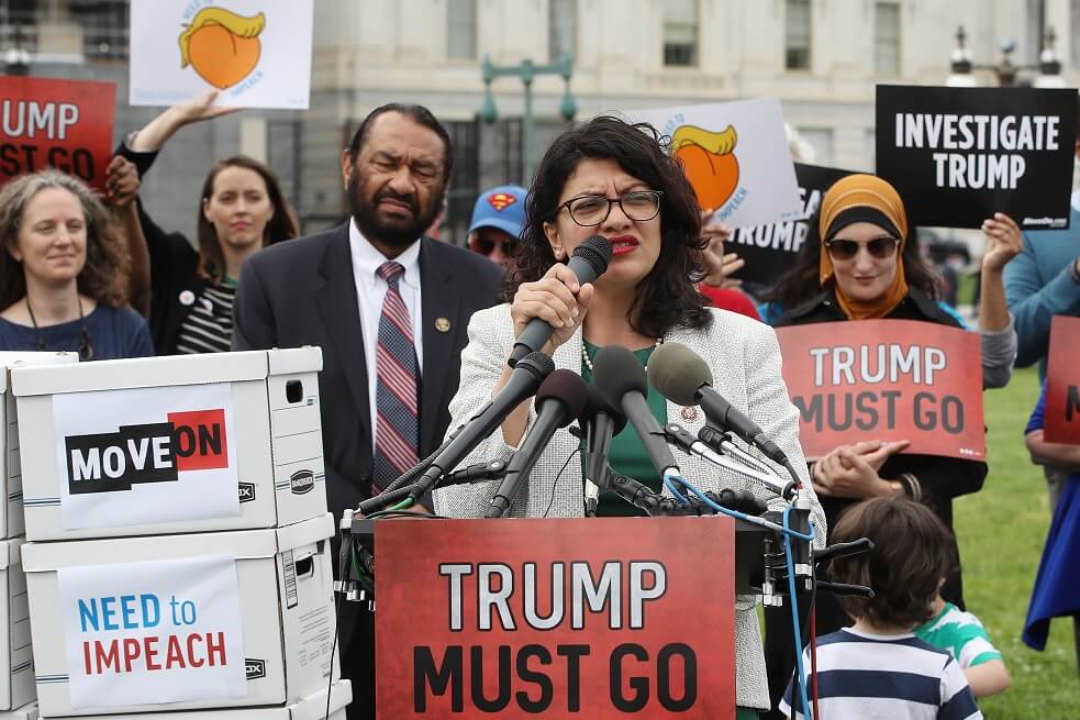 Más de 10 millones de firmas fueron recogidas en EE.UU. para promover destitución de Trump