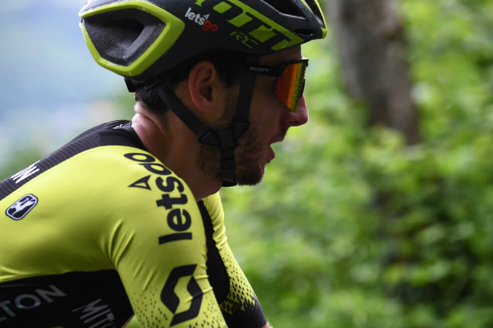 Adam Yates, nuevo líder de la Critérium del Dauphiné