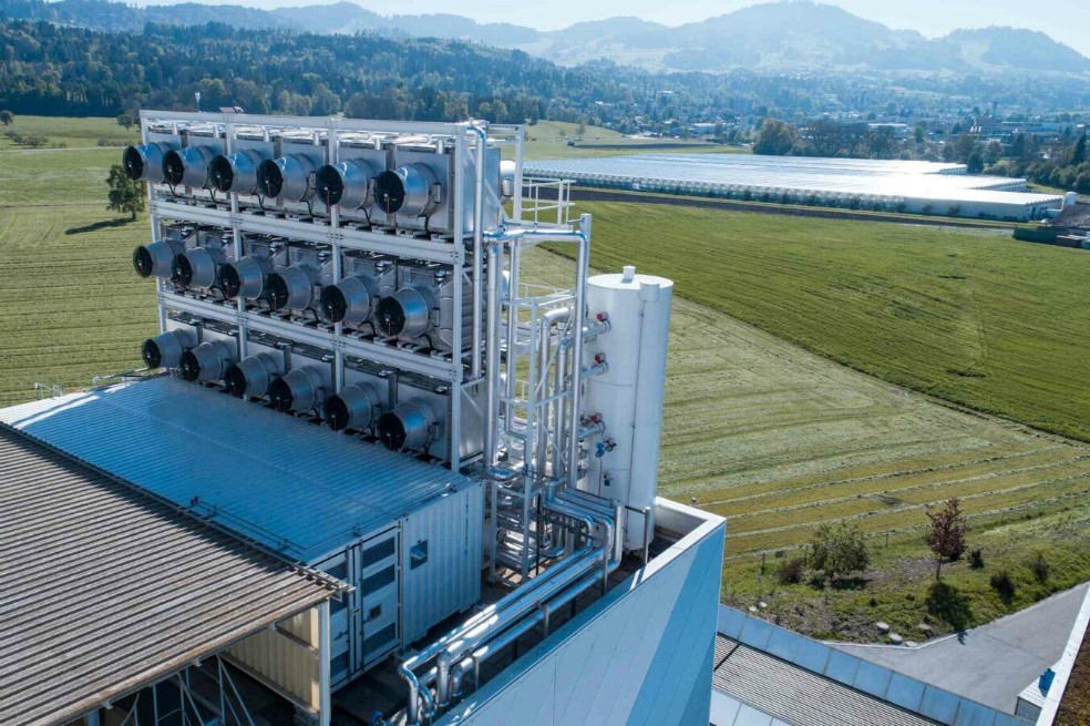 Encienden la primera planta comercial que captura C02