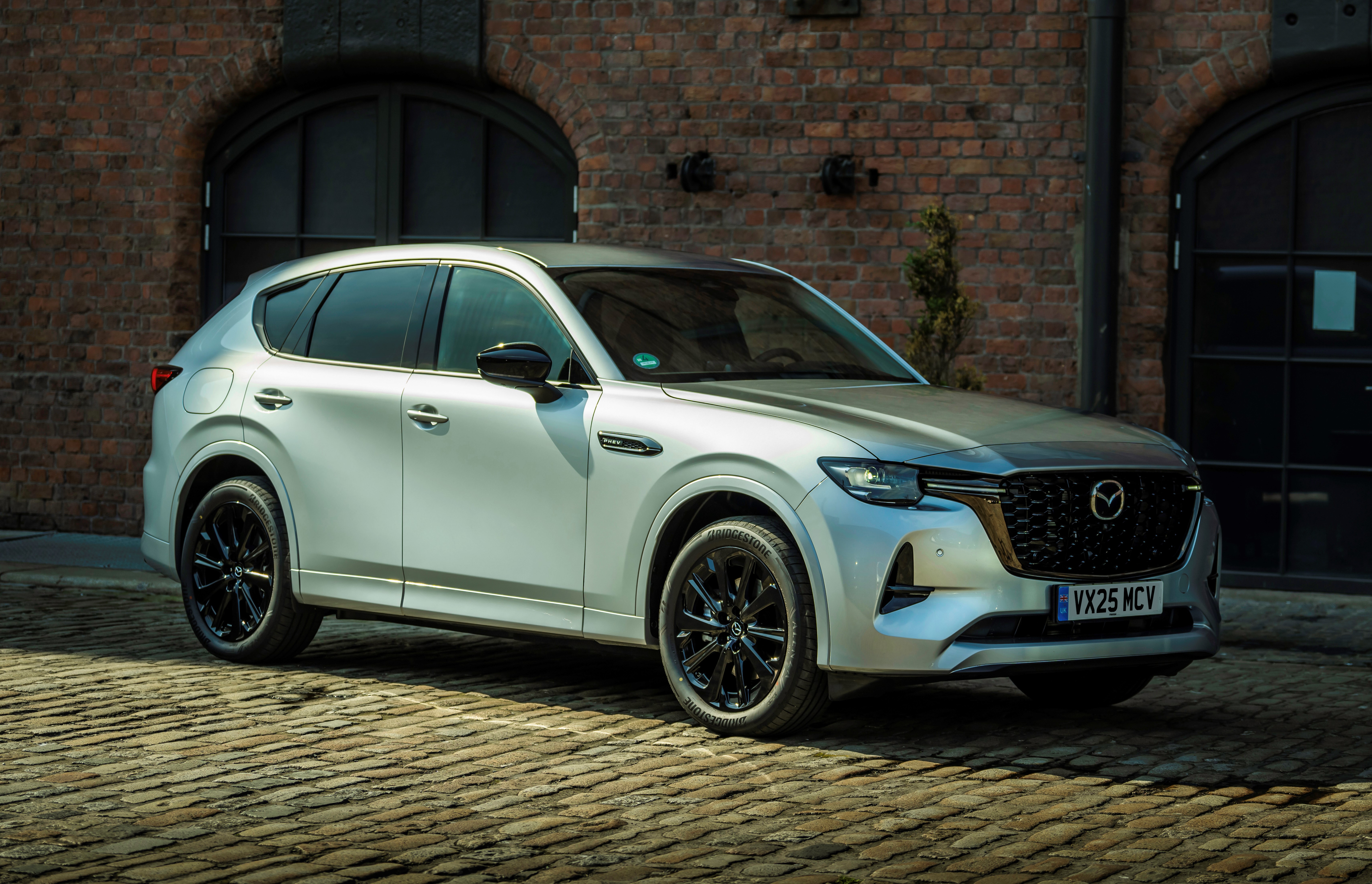 Mazda CX-60 PHEV: 5 novedades del nuevo SUV enchufable japonés