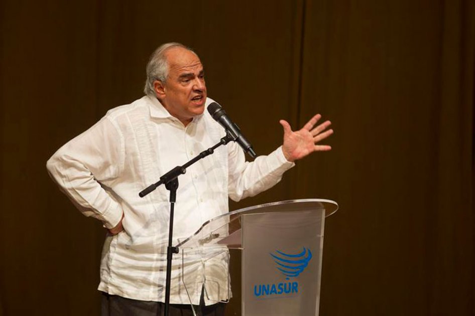 Samper sugiere a excomisionado para diálogos de paz entre Gobierno y ELN