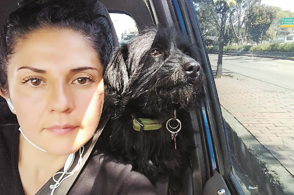 Sol lleva 17 años rescatando animales abandonados. / Archivo Particular
