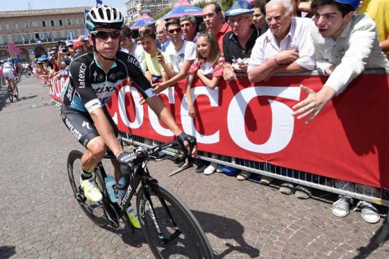 Rigoberto Urán, tercero en etapa que arribó a Cervinia en Giro de Italia