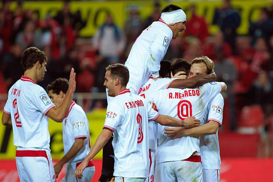 Sevilla ganó y subió un puesto en la Liga de España