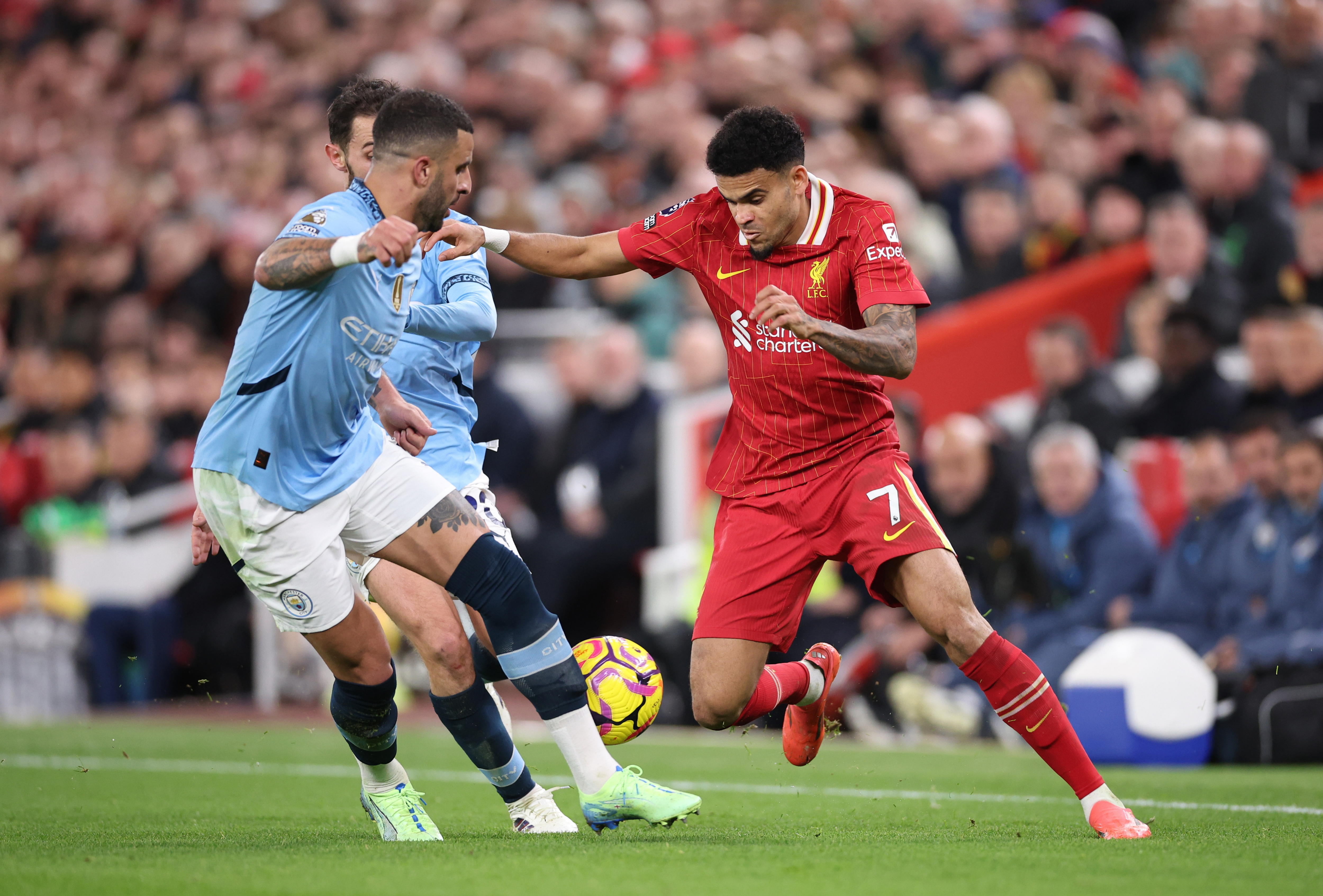 Luis Díaz impresionó contra Manchester City, con jugada que se hizo viral: video
