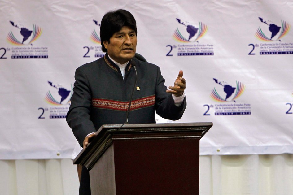 Evo Morales tiene «obsesión particular» por descalificar a Piñera
