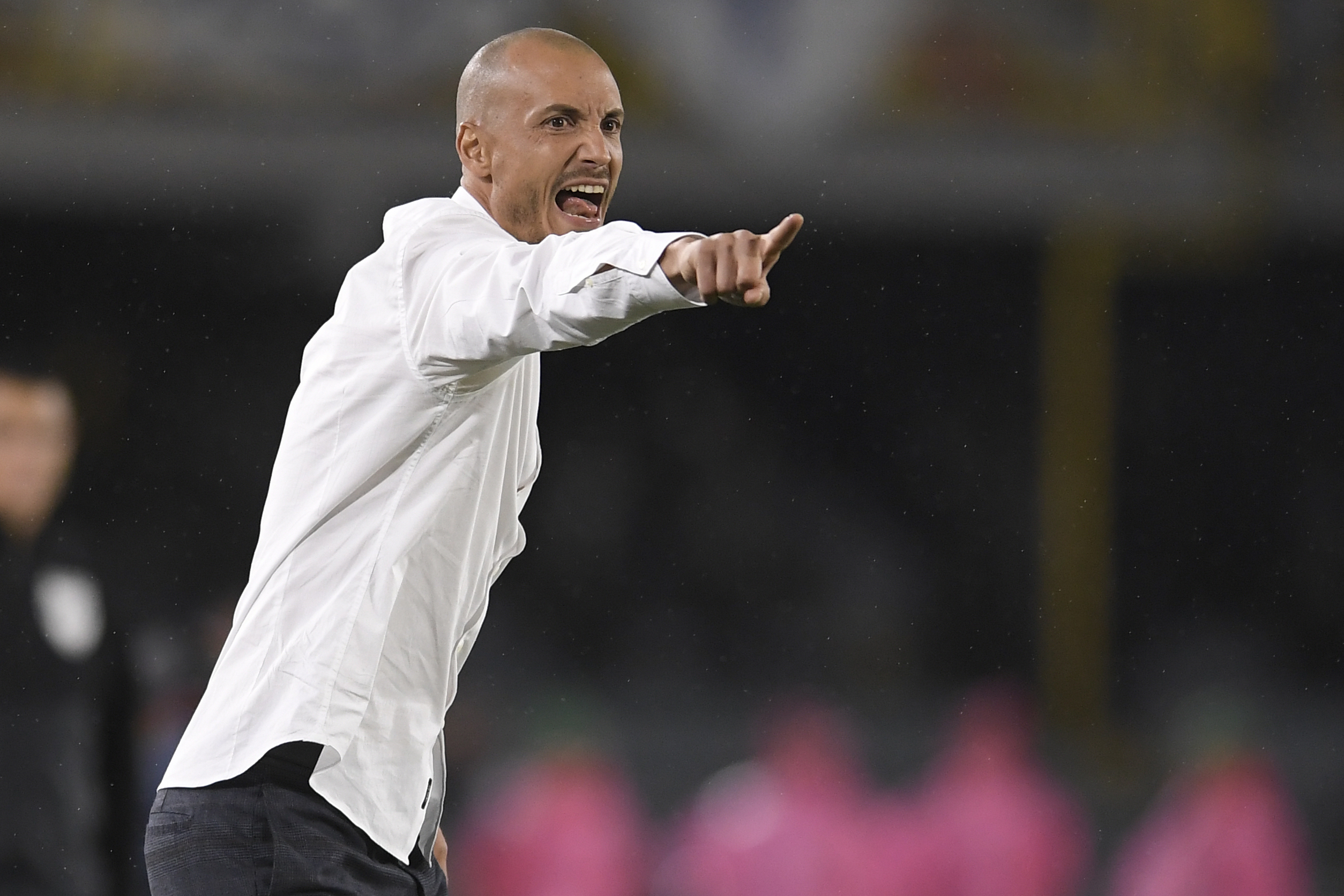 Exfutbolista y director técnico colombiano que dirige al Independiente Medellín.