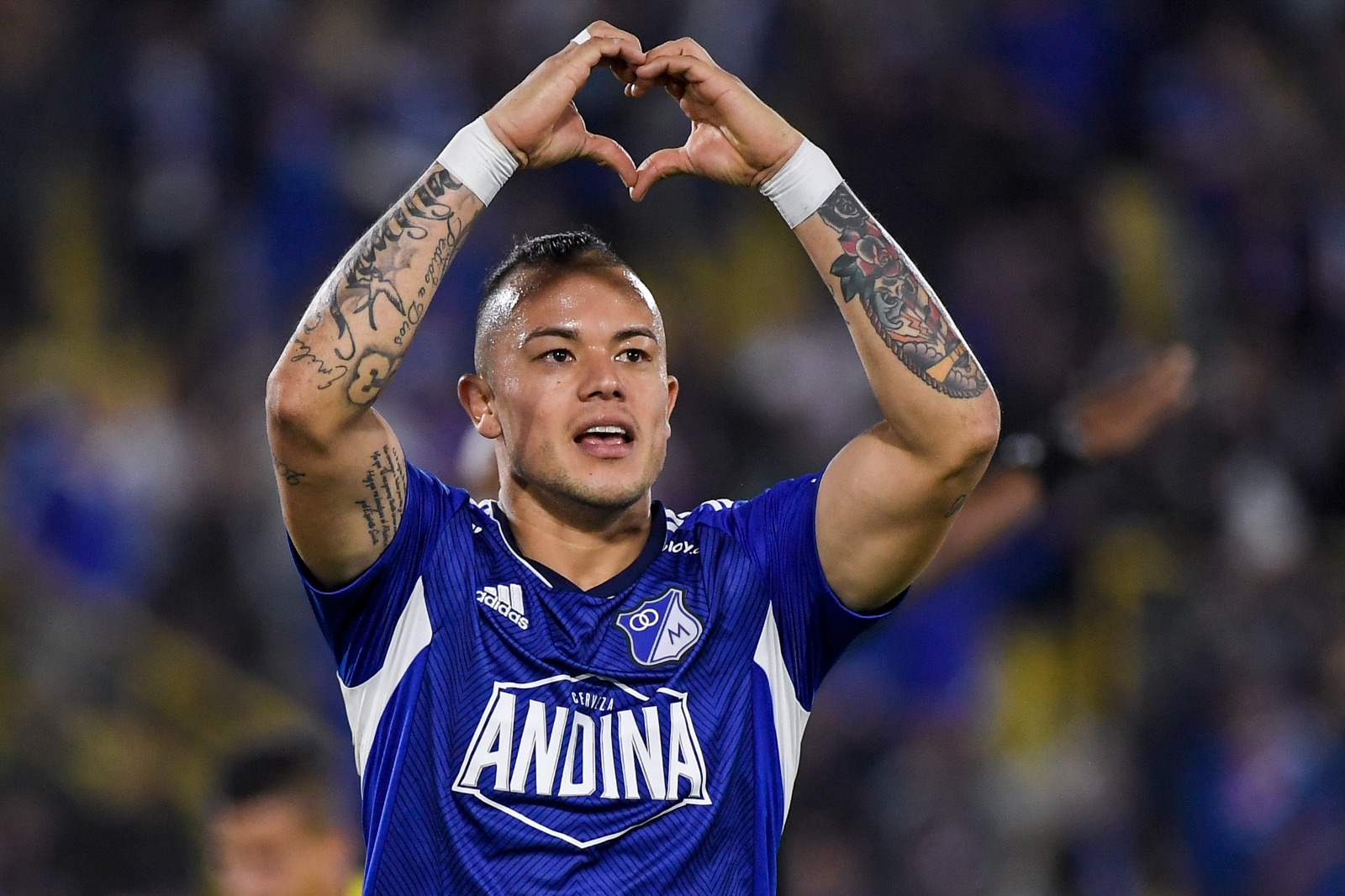 Con cinco goles -los mismos que Óscar Cortés- Leonardo Castro es el máximo artillero de Millonarios por Liga BetPlay.