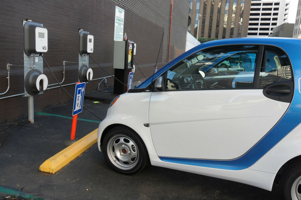 Aprueban proyecto para fomentar la movilidad eléctrica en Bogotá