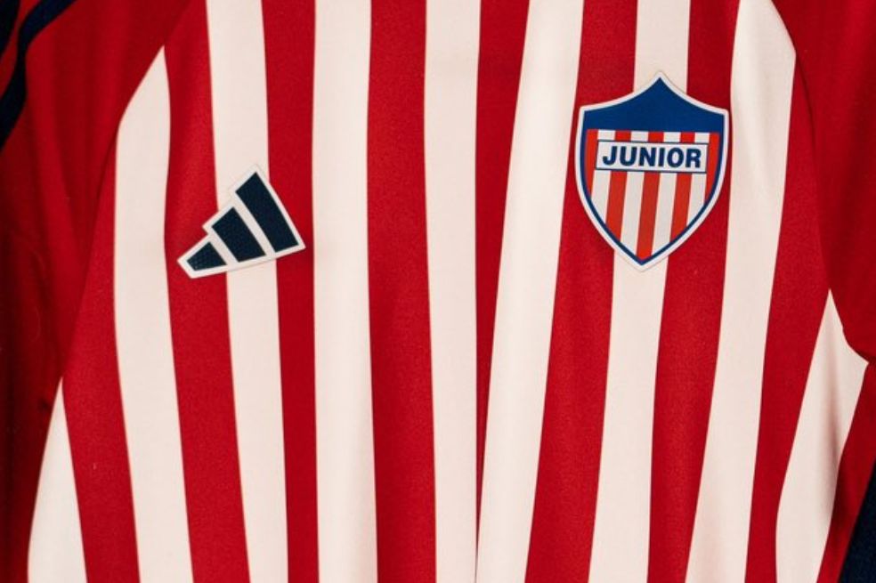 El campeón estrena piel: así es la nueva camiseta del Junior de Barranquilla