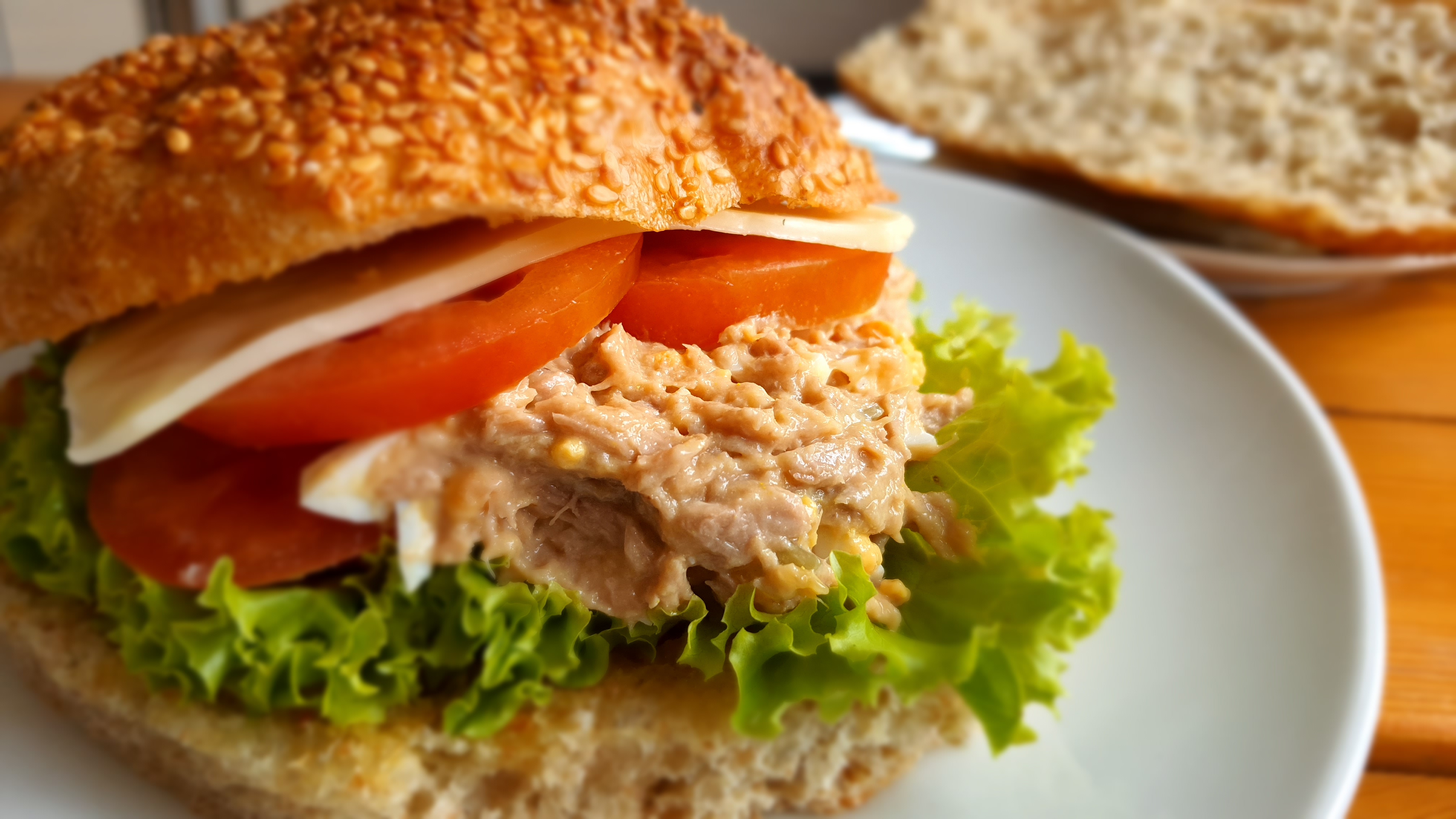 ¿Sin mucho tiempo para cocinar? Este sándwich de atún te salvará el almuerzo