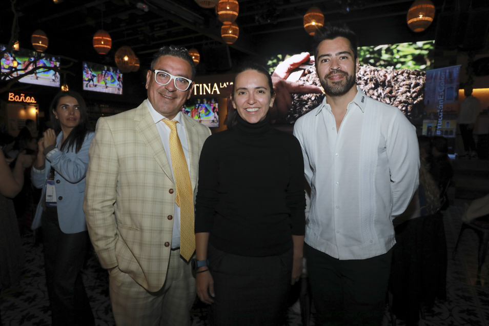 Miguel Andrés Hernández, María Estela Muñoz y Alfonso Martorelli