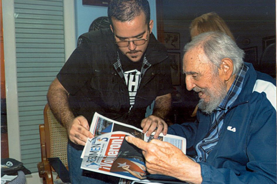 Cuba publicó primeras fotos de Fidel Castro en cerca de seis meses