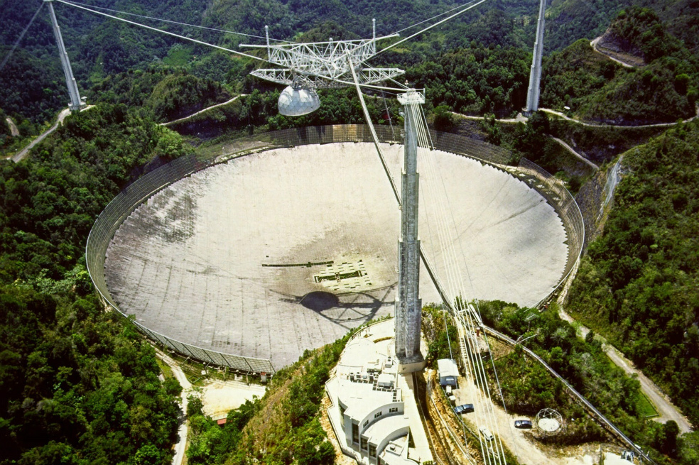 ¿La humanidad debe protegerse contra hackers extraterrestres?
