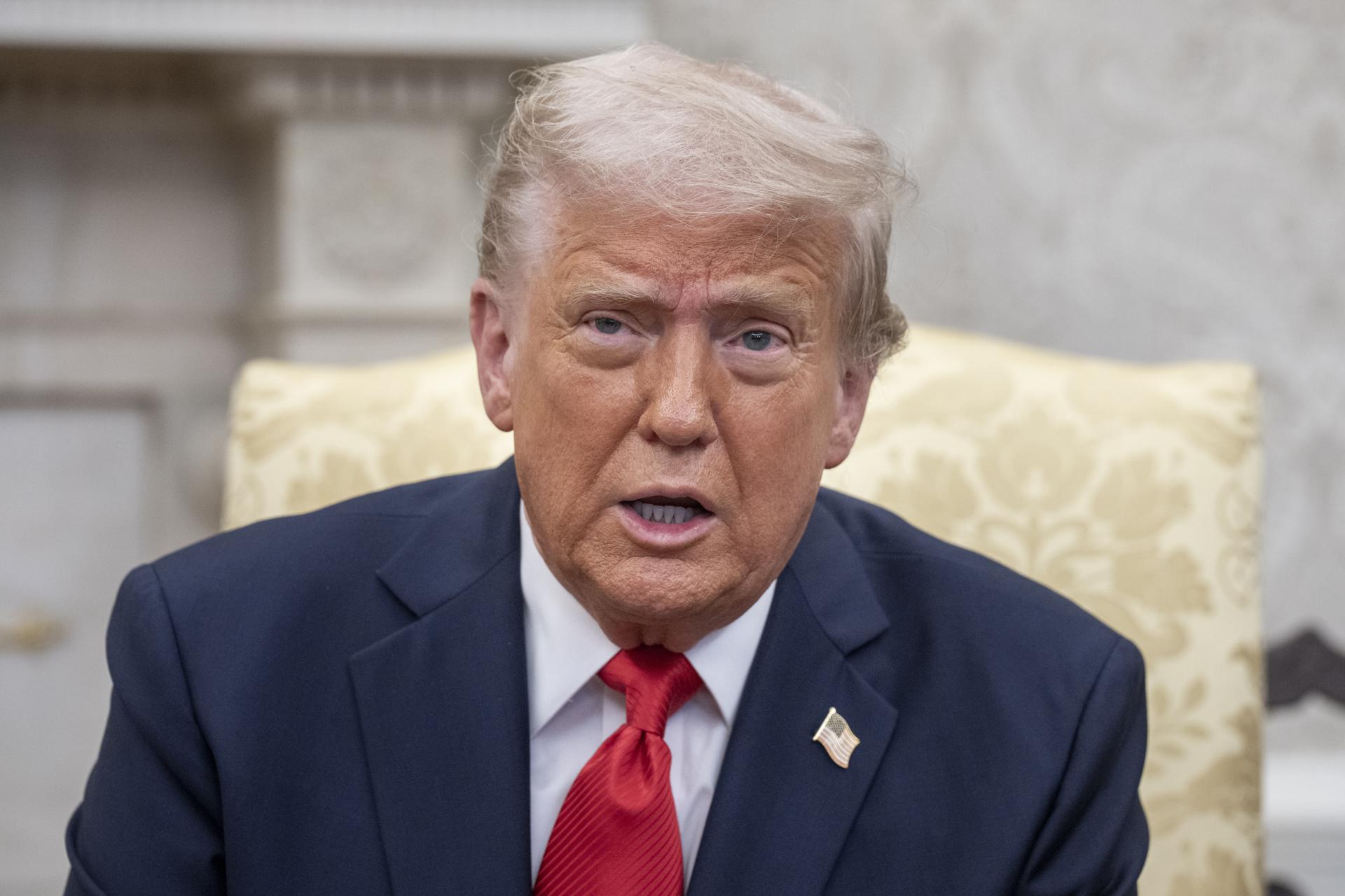 Donald Trump amenaza a Harvard con perder el estatus de exención de impuestos