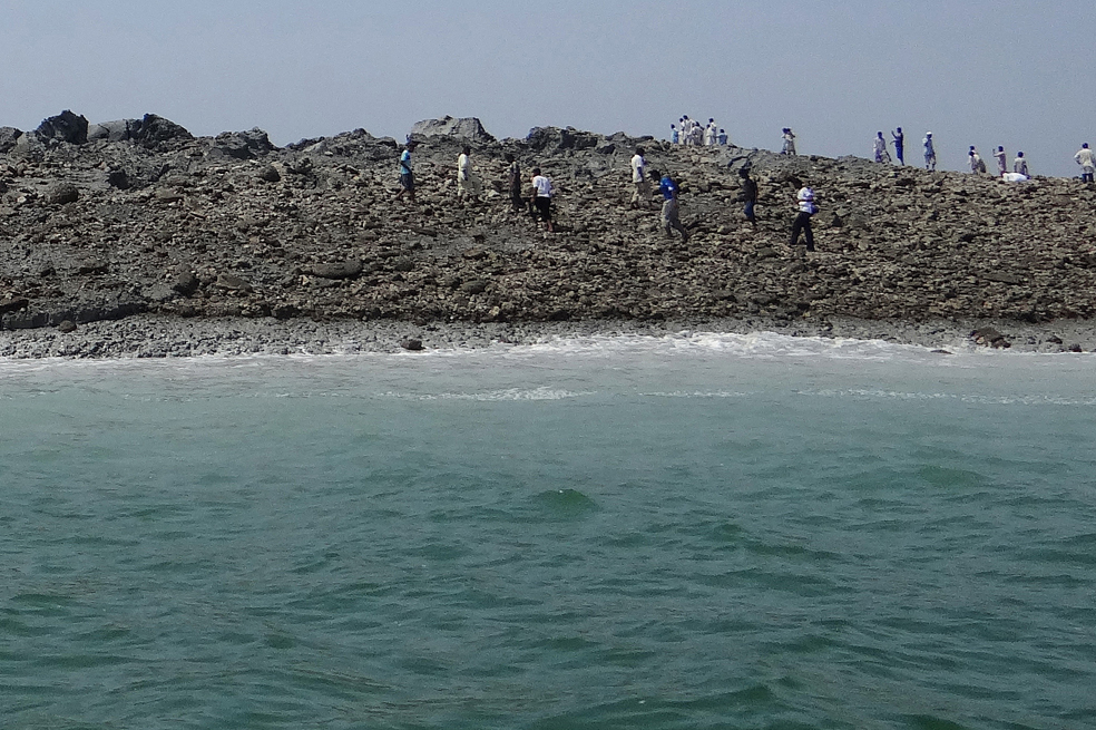 La isla que nació tras el sismo en Pakistán