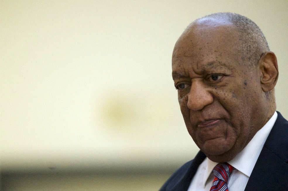 Bill Cosby planea contar sus «desventuras judiciales»