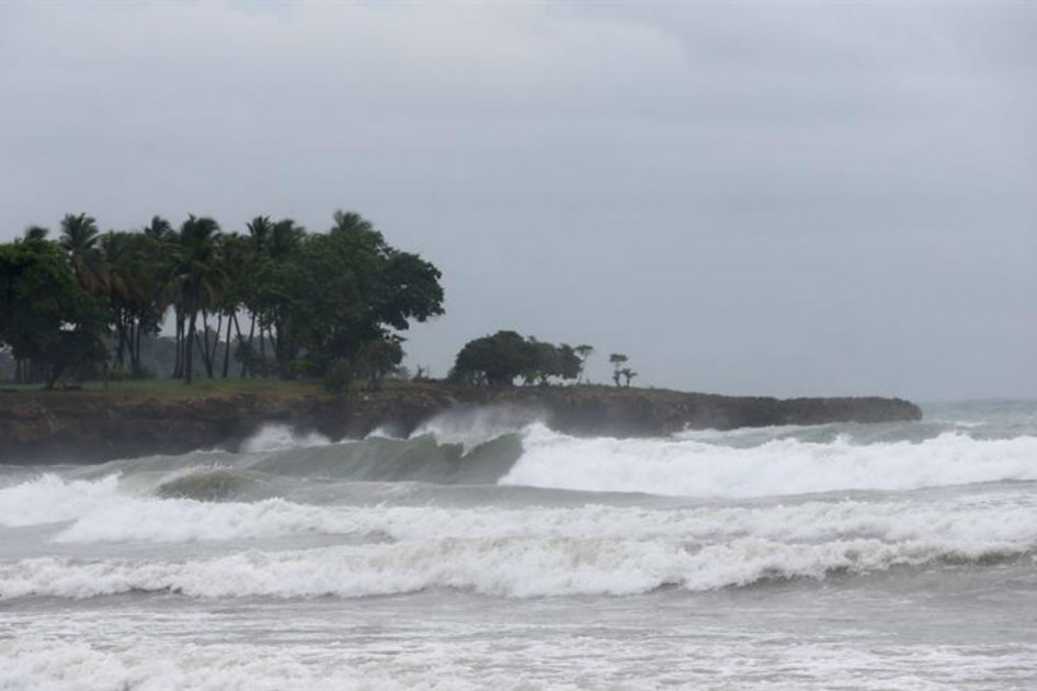 Sube a 4 cifra de muertos en República Dominicana por huracán Matthew