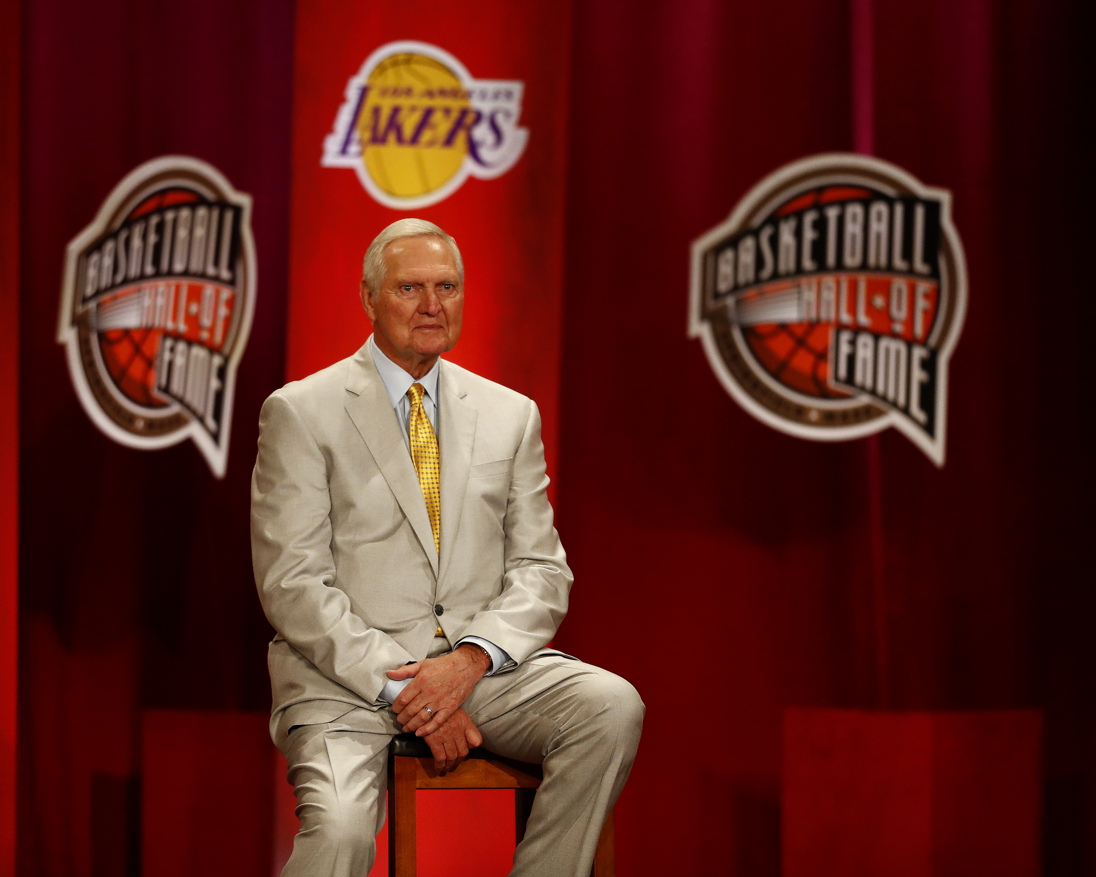 Jerry West, leyenda de la NBA y de Los Angeles Lakers, falleció a los 86 años