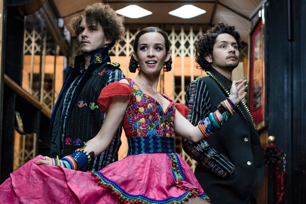 Monsieur Periné estrena video y sale de gira internacional