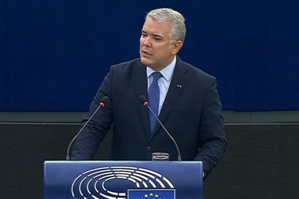 Ante el Parlamento Europeo Duque advierte del populismo, posverdad y polarización