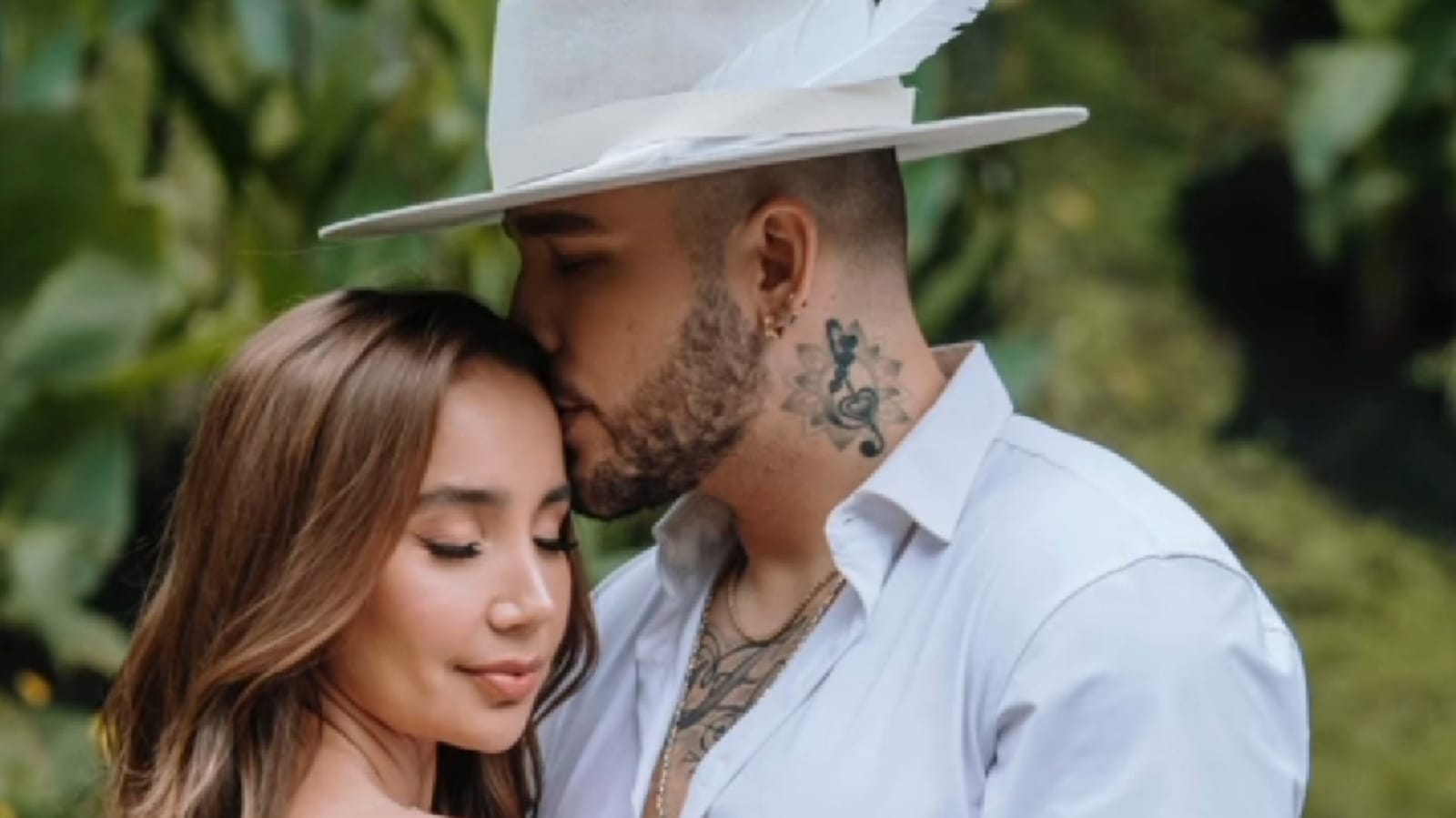 Pola Jara y Jessi Uribe