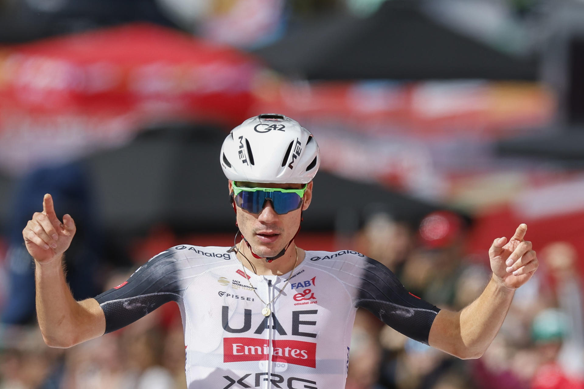 Juan Ayuso repitió victoria en la Vuelta a España y se llevó la etapa 12