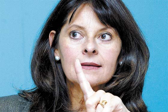 “Pastrana y Uribe buscan un país con seguridad y en paz”: Marta Lucía