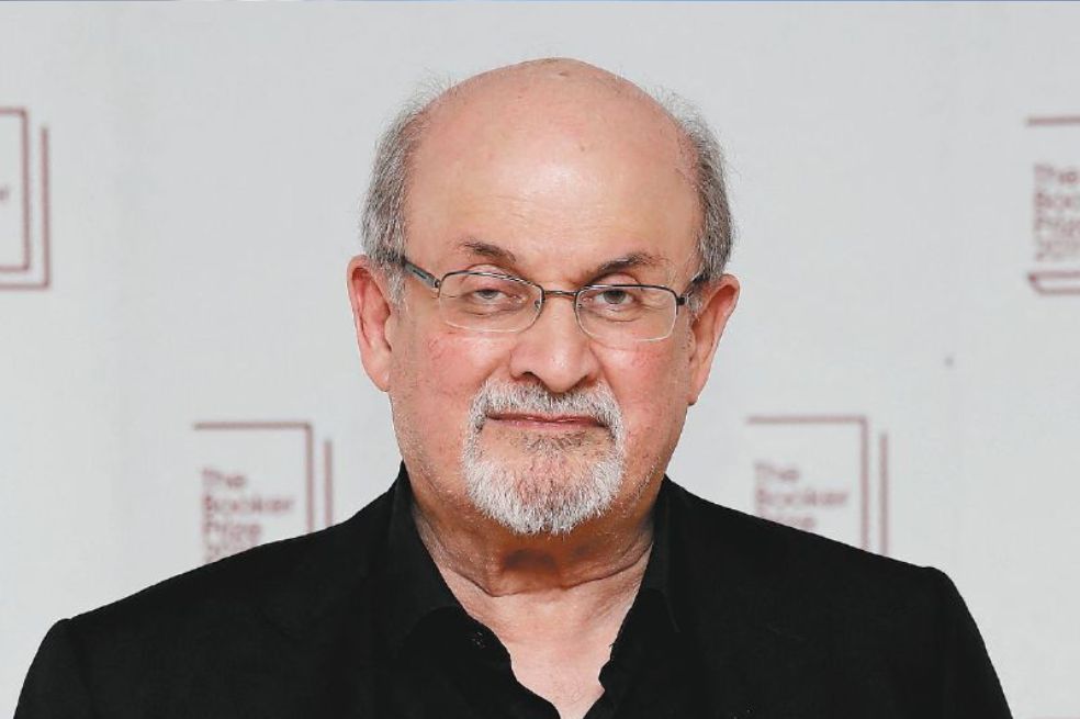 Seis meses después de su agresión, Salman Rushdie publica “Ciudad Victoria”