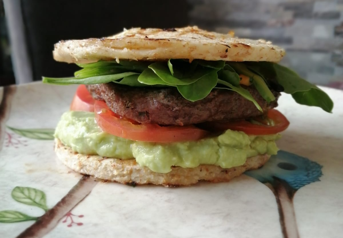 Hamburguesa de arepa