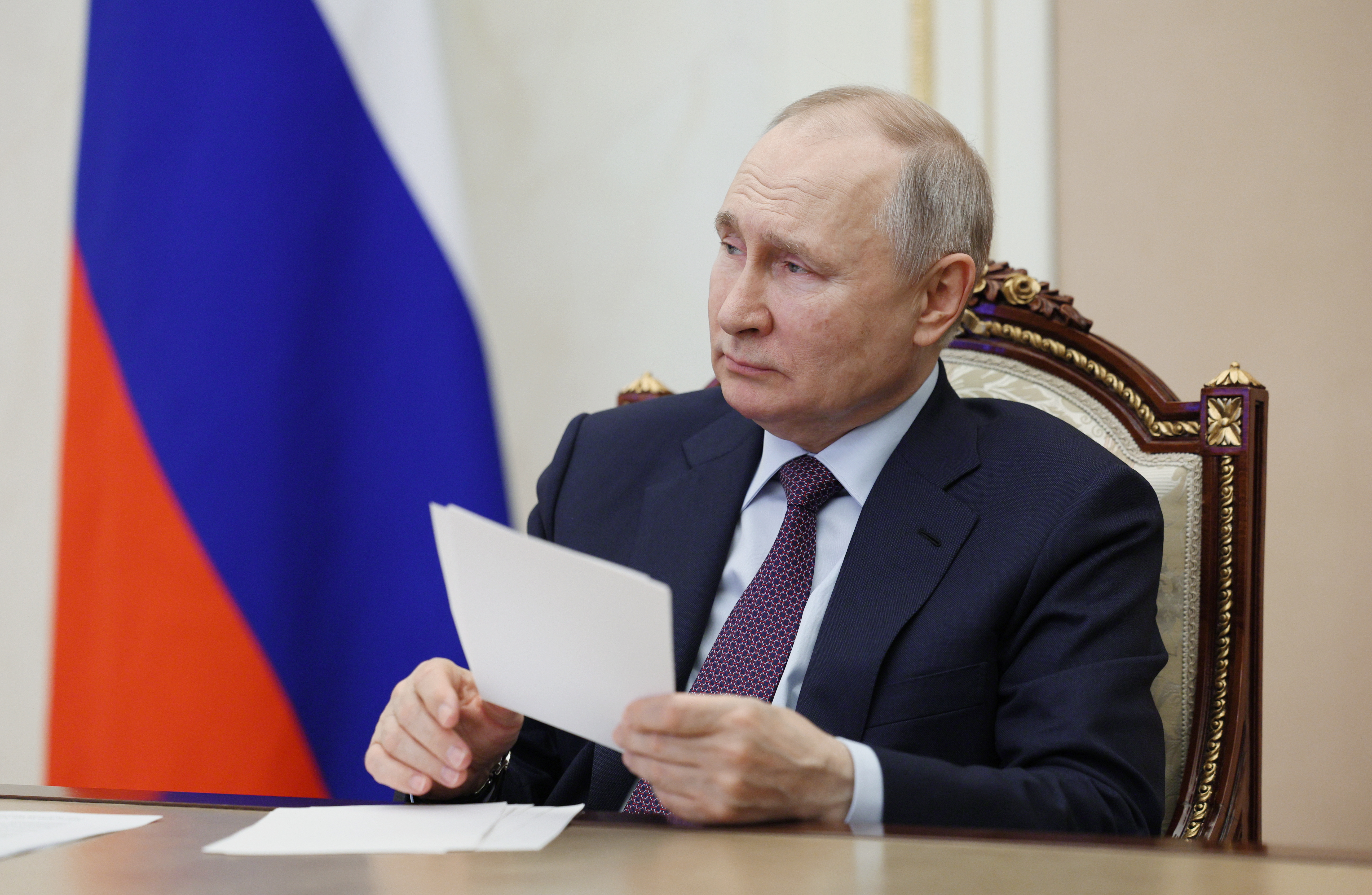 Moscow (Russian Federation), 30/03/2023.- Russian President Vladimir Putin via video conference takes part in a ceremony to open new pharmaceutical production facilities in St Petersburg, Saransk and Kaliningrad, in Moscow, Russia 30 March 2023. (Abierto, Rusia, Kaliningrado, Moscú, San Petersburgo) EFE/EPA/GAVRIIL GRIGOROV / SPUTNIK / KREMLIN POOL MANDATORY CREDIT