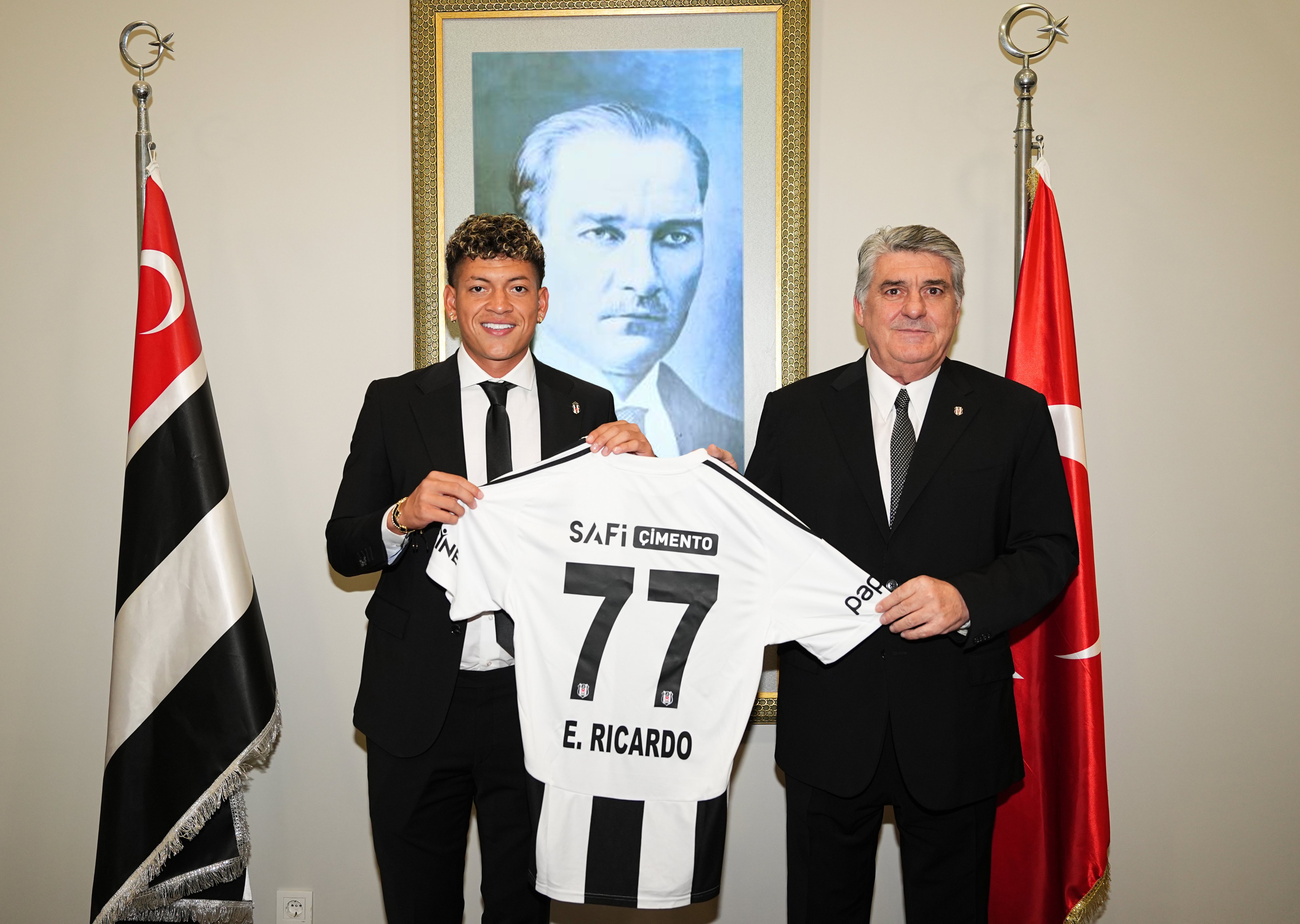 El volante barranquillero Elan Ricardo, nuevo jugador del Besiktas de Turquía.
