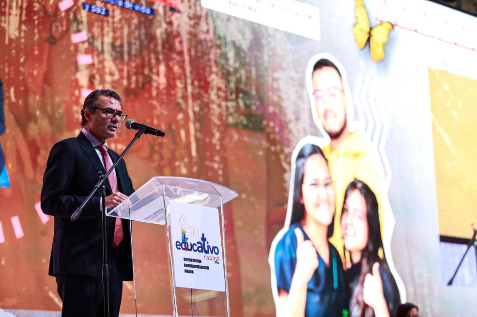“Pandemia llevó a la peor crisis de la educación en dos generaciones”: Gaviria