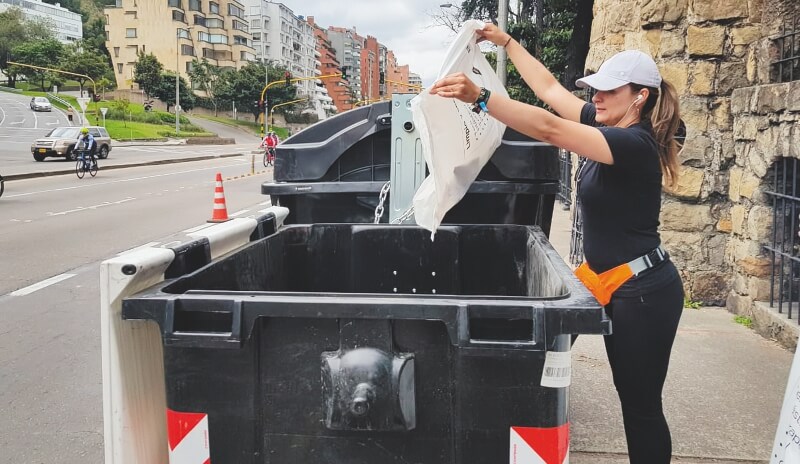 Contenedores: son incómodos pero necesarios