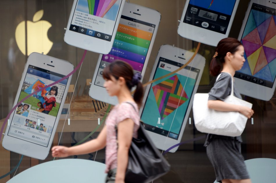 Foxconn contratará 100.000 personas para tener a tiempo nuevos iPhone