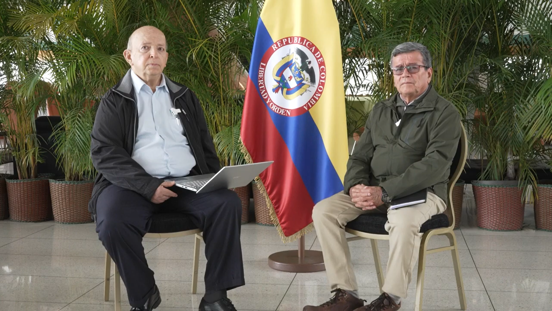 Colombia y el Eln invitan a campesinos a las negociaciones de paz en Caracas