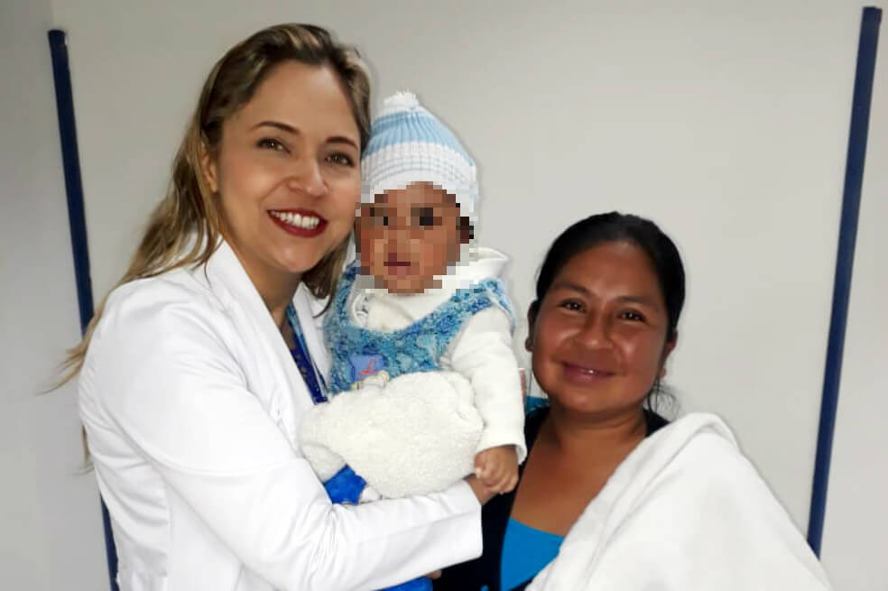 Bebé indígena superó desnutrición aguda en clínica de Bogotá