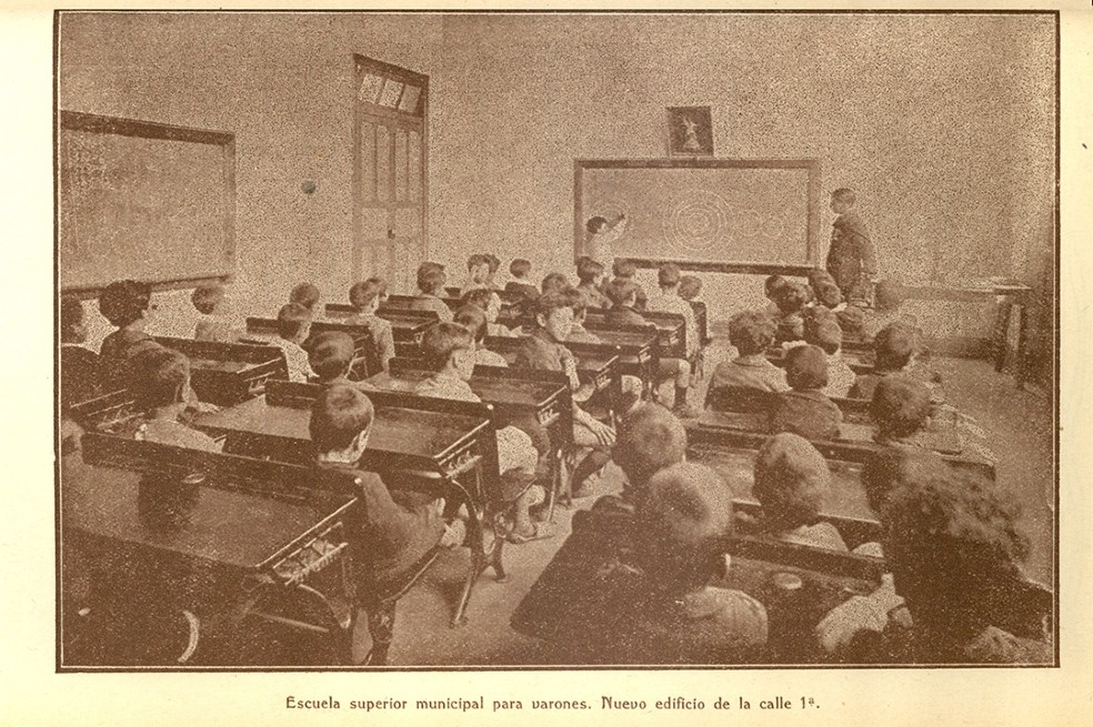 Archivo de Bogotá publica exposición sobre la historia de la educación primaria en la ciudad