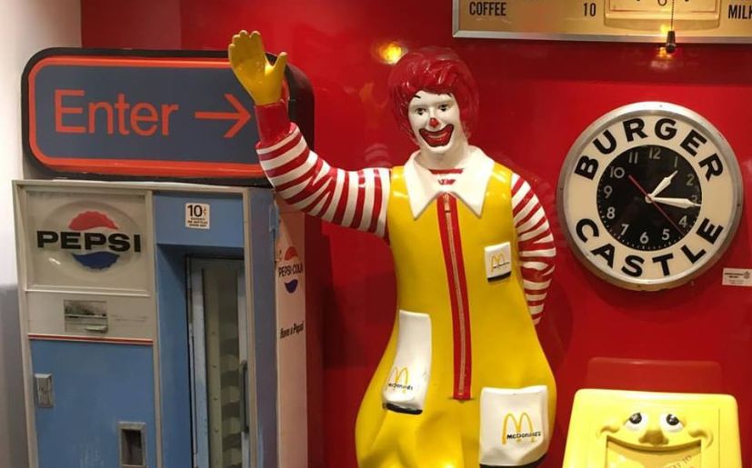 Museo de la Hamburguesa de Miami: nostalgia y estética de la comida rápida