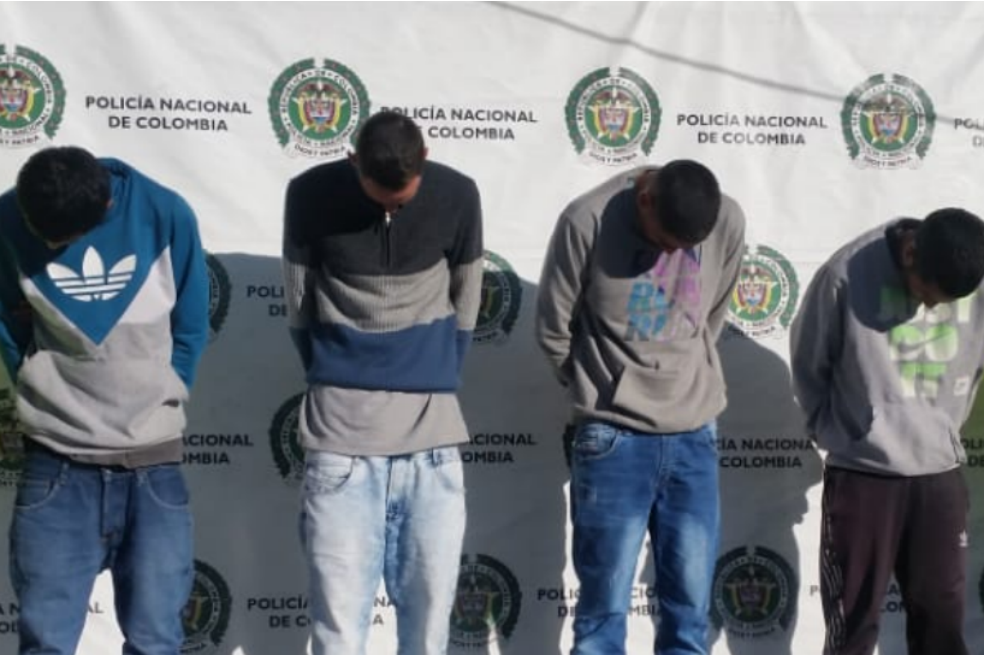 Familia dedicada a extorsionar taxistas fue capturada en Bogotá