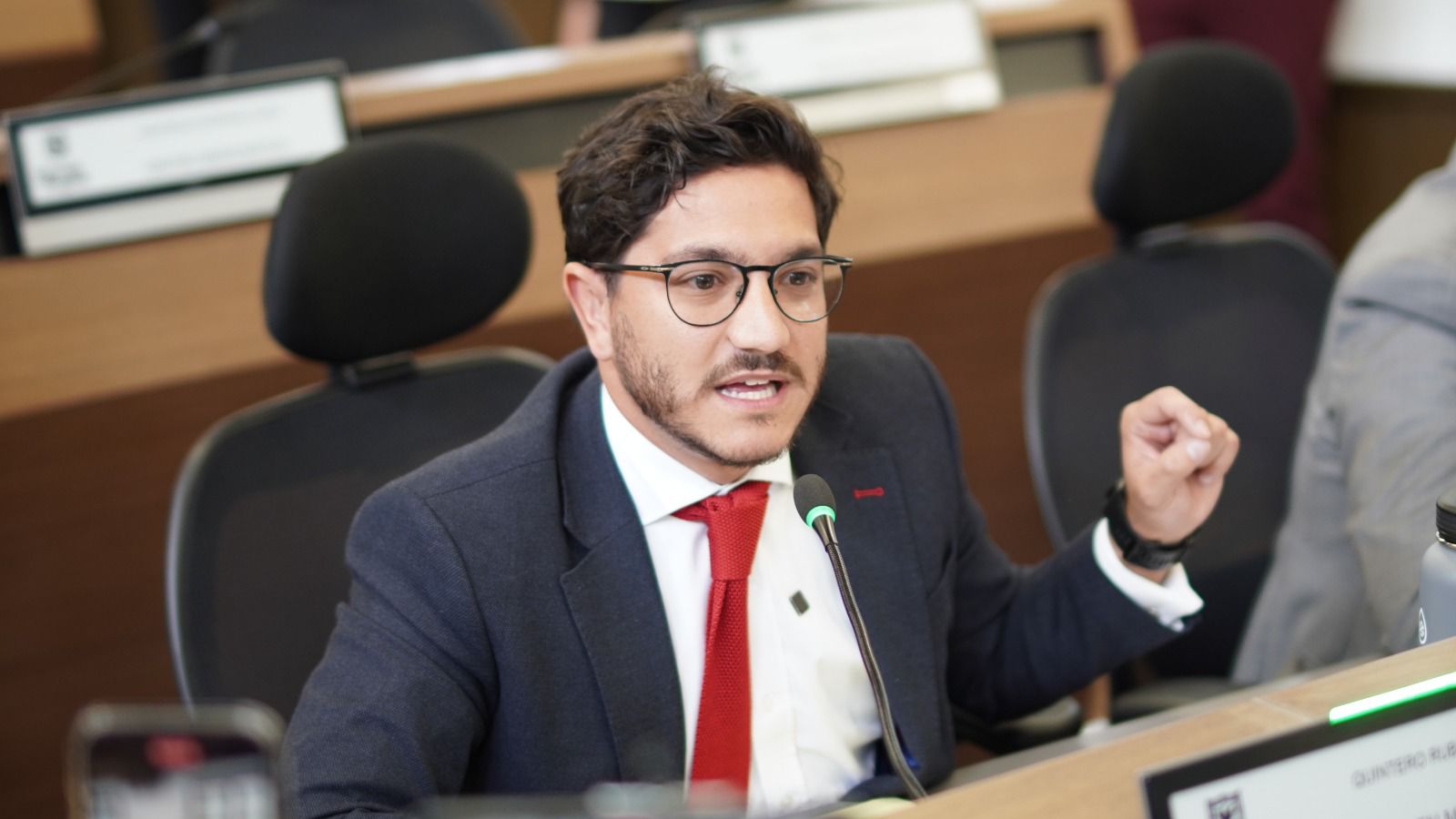 Concejal anuncia demanda contra Cundinamarca por descuentos en impuesto vehicular